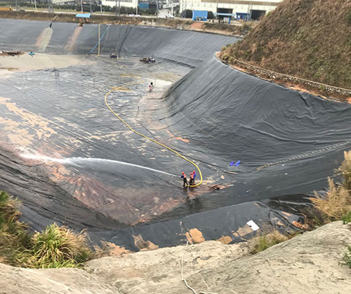 昭化废水池清理
